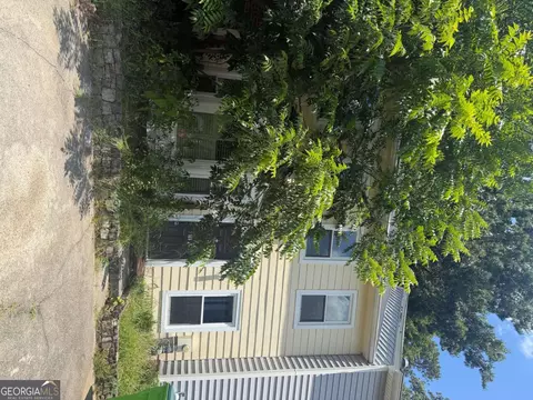 513 Salem Woods Dr SE, Marietta, GA 30067