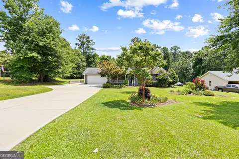5671 Raintree Trce, Oakwood, GA 30566