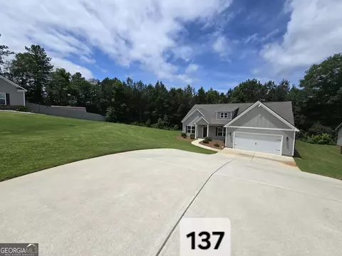 137 Holtz Dr, Carrollton, GA 30117