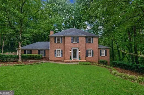 510 Clipper Trl, Atlanta, GA 30328