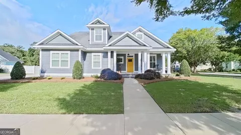 100 Morningside Dr, Thomasville, GA 31792
