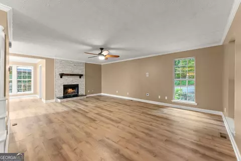 Living - 1961 Cedar Bluff Rd, Monroe, GA 30656 photo 1 of 6