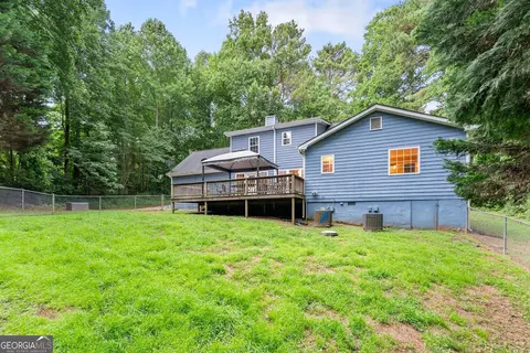 Exterior - 1961 Cedar Bluff Rd, Monroe, GA 30656 photo 7 of 9