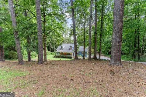 Exterior - 1961 Cedar Bluff Rd, Monroe, GA 30656 photo 1 of 9