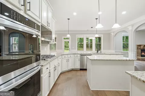 Kitchen - 2801 Karras Cv, Hampton, GA 30228 photo 6 of 6