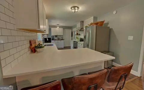 Kitchen - 538 Cawthon Rd, Toccoa, GA 30577 photo 2 of 7