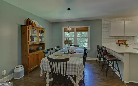 Dining - 538 Cawthon Rd, Toccoa, GA 30577 photo 1 of 2