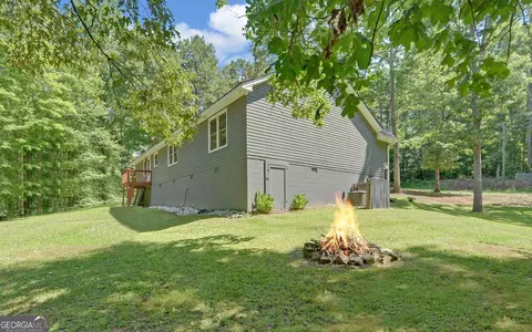 Exterior - 538 Cawthon Rd, Toccoa, GA 30577 photo 8 of 15