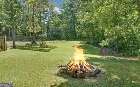 Exterior - 538 Cawthon Rd, Toccoa, GA 30577 photo 9 of 15