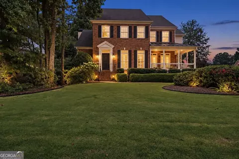 Exterior - 4202 Lansmoore Xing, Suwanee, GA 30024 photo 6 of 6