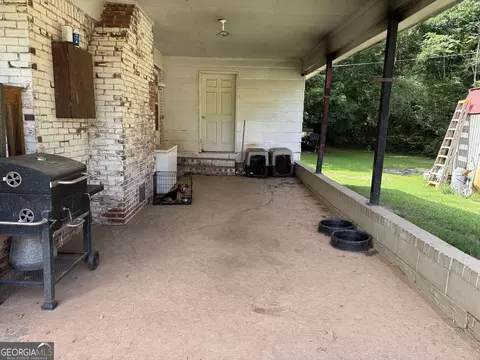 Exterior - 3978 Bartley Rd, West Point, GA 31833 photo 3 of 4