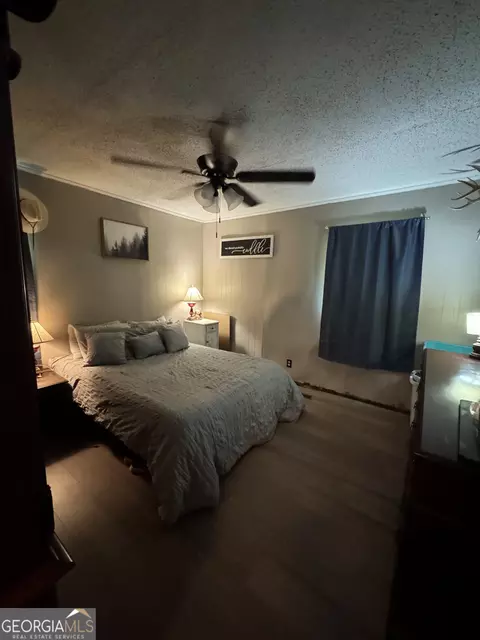 Bedroom - 3978 Bartley Rd, West Point, GA 31833 photo 6 of 6