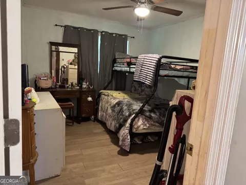 Bedroom - 3978 Bartley Rd, West Point, GA 31833 photo 2 of 6