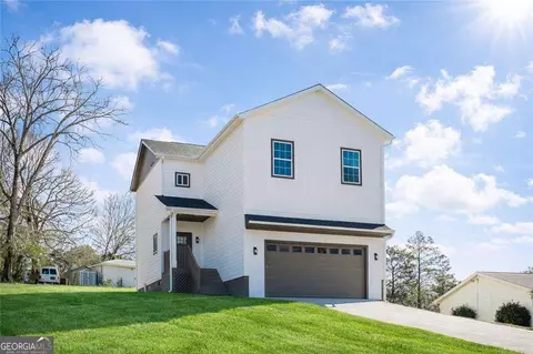 112 Neal Ave, Stockbridge, GA 30281