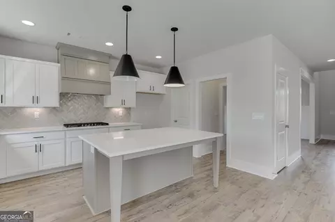 Kitchen - 1803 Piney Bend Dr, Buford, GA 30518 photo 3 of 6