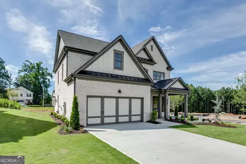 Exterior - 1803 Piney Bend Dr, Buford, GA 30518 photo 2 of 14