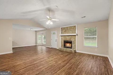 2900 Rosecommons Dr, Hampton, GA 30228 photo 5