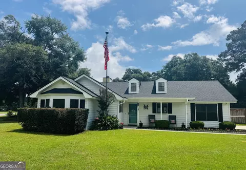 385 Lemans Dr, Bloomingdale, GA 31302
