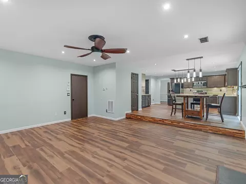 Living - 424 Browning Field Way, Hampton, GA 30228 photo 6 of 12