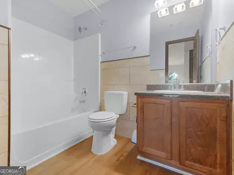 Bath - 424 Browning Field Way, Hampton, GA 30228 photo 2 of 6