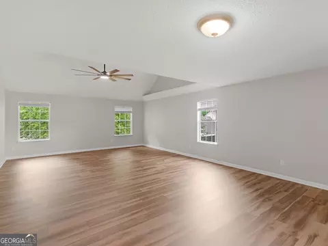 Living - 424 Browning Field Way, Hampton, GA 30228 photo 9 of 12