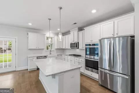 Kitchen - 415 Carmichael Cir, Canton, GA 30115 photo 1 of 2