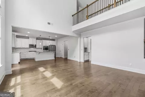 Living - 415 Carmichael Cir, Canton, GA 30115 photo 2 of 5