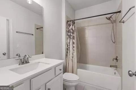 Bath - 415 Carmichael Cir, Canton, GA 30115 photo 1 of 6