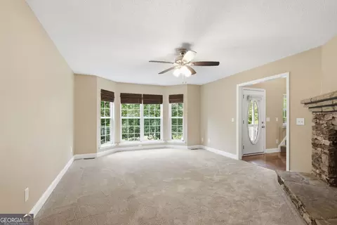Living - 627 Trestle Ridge Rd, Toccoa, GA 30577 photo 4 of 4