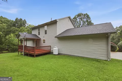 Exterior - 627 Trestle Ridge Rd, Toccoa, GA 30577 photo 8 of 10