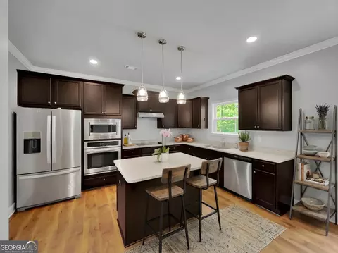 Kitchen - 1672 Carriage Ct, Monroe, GA 30656 photo 2 of 5