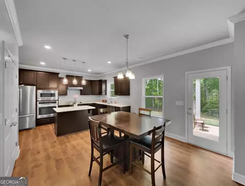 Dining - 1672 Carriage Ct, Monroe, GA 30656 photo 3 of 3