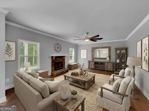 Living - 1672 Carriage Ct, Monroe, GA 30656 photo 1 of 3