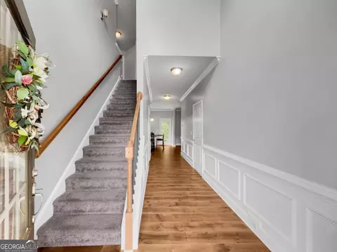 Entry Way - 1672 Carriage Ct, Monroe, GA 30656 photo 1 of 4