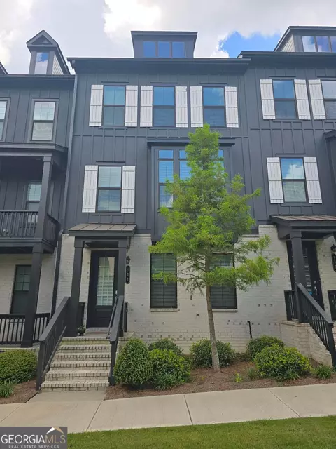 933 Catamaran Ct, Alpharetta, GA 30005