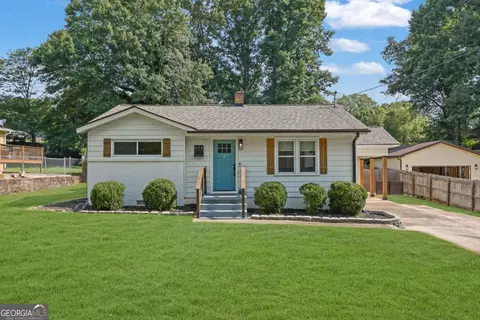 979 Oakview Dr SE, Smyrna, GA 30080
