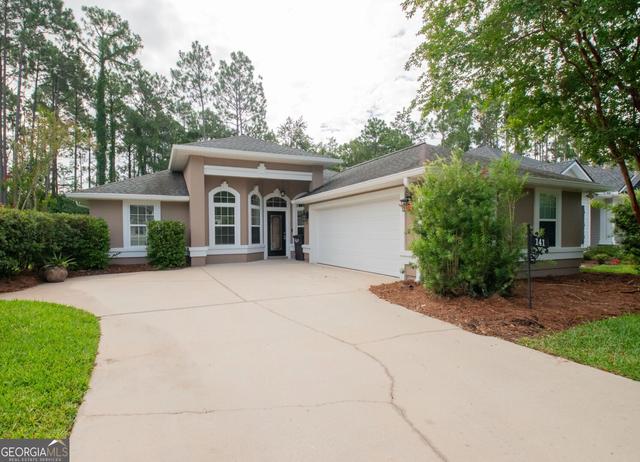 141 Heron Ct, Saint Marys, GA 31558