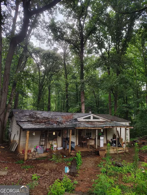 70 Pleasant Ct, Maysville, GA 30558
