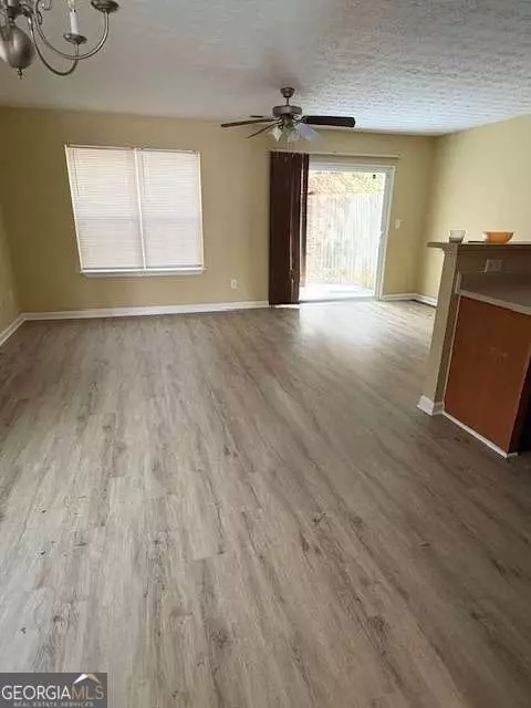 Living - 132 Heritage Way, Jackson, GA 30233 photo 1 of 2
