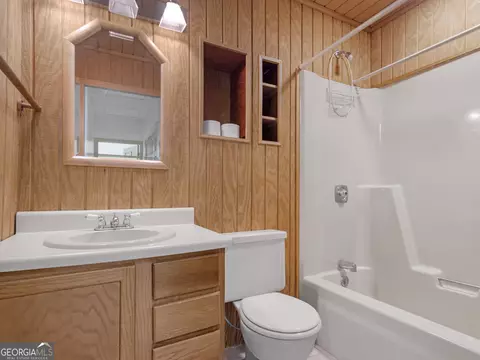 210 Roberts Point Rd, Jackson, GA 30233 photo 44
