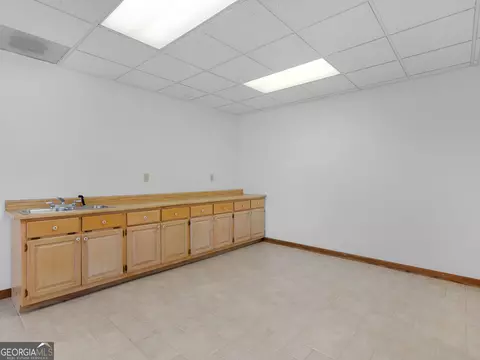 210 Roberts Point Rd, Jackson, GA 30233 photo 41