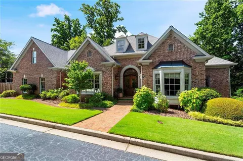 1190 Austin Glen Dr, Dunwoody, GA 30338