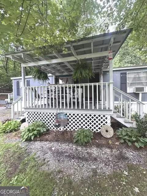 317 Forest Rdg, Clarkesville, GA 30523
