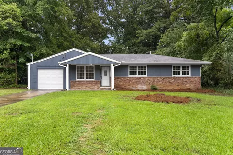 5270 Longmeadow Ln, Atlanta, GA 30349