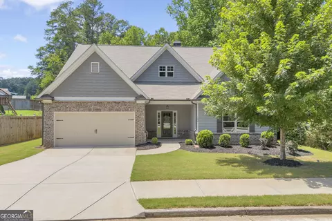 120 Morris Creek Dr, Hoschton, GA 30548