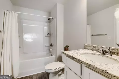 Bath - 11694 Chatham Dr, Hampton, GA 30228 photo 2 of 2