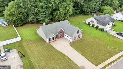 260 Sandstone Dr, Hampton, GA 30228 photo 3
