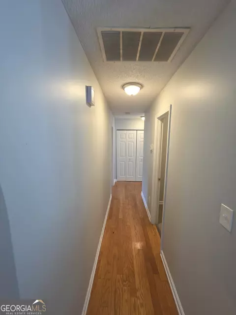 6924 Biscayne Blvd, Rex, GA 30273 photo 12