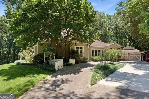 1042 Bailey Rd, Woodstock, GA 30188