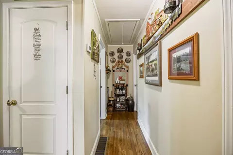 Entry Way - 151 Ginn St, Carnesville, GA 30521 photo 1 of 1